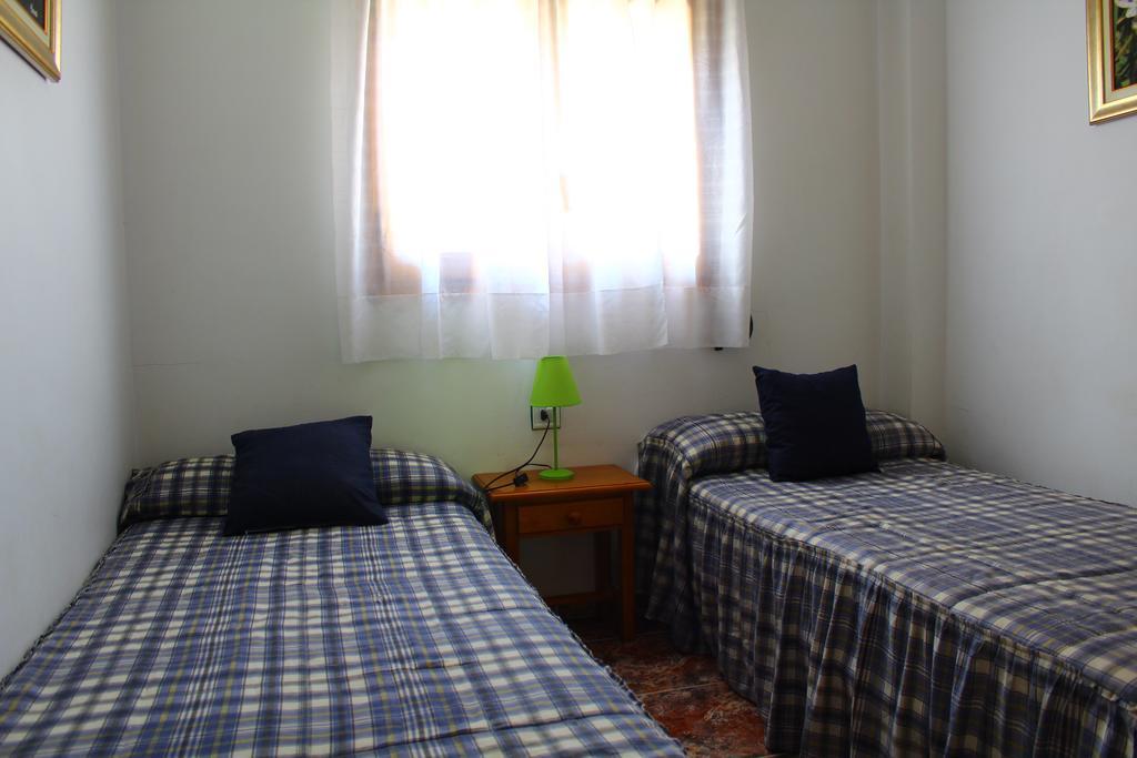 Residencial Los Robles Arroyo Frio Szoba fotó