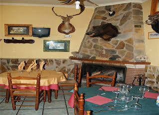 Residencial Los Robles Arroyo Frio Kültér fotó